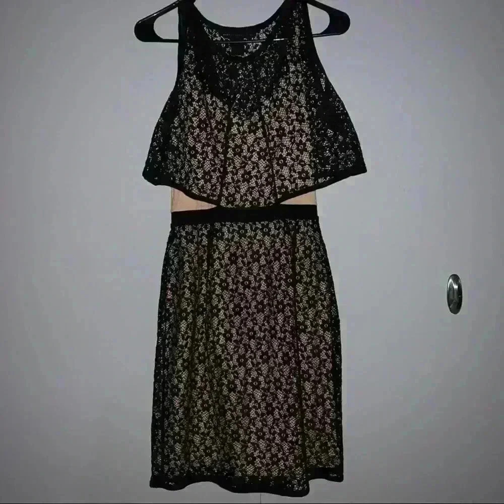 Marc by Marc jacobs dahlia lace cutout dress size XS - Picture 2 of 5